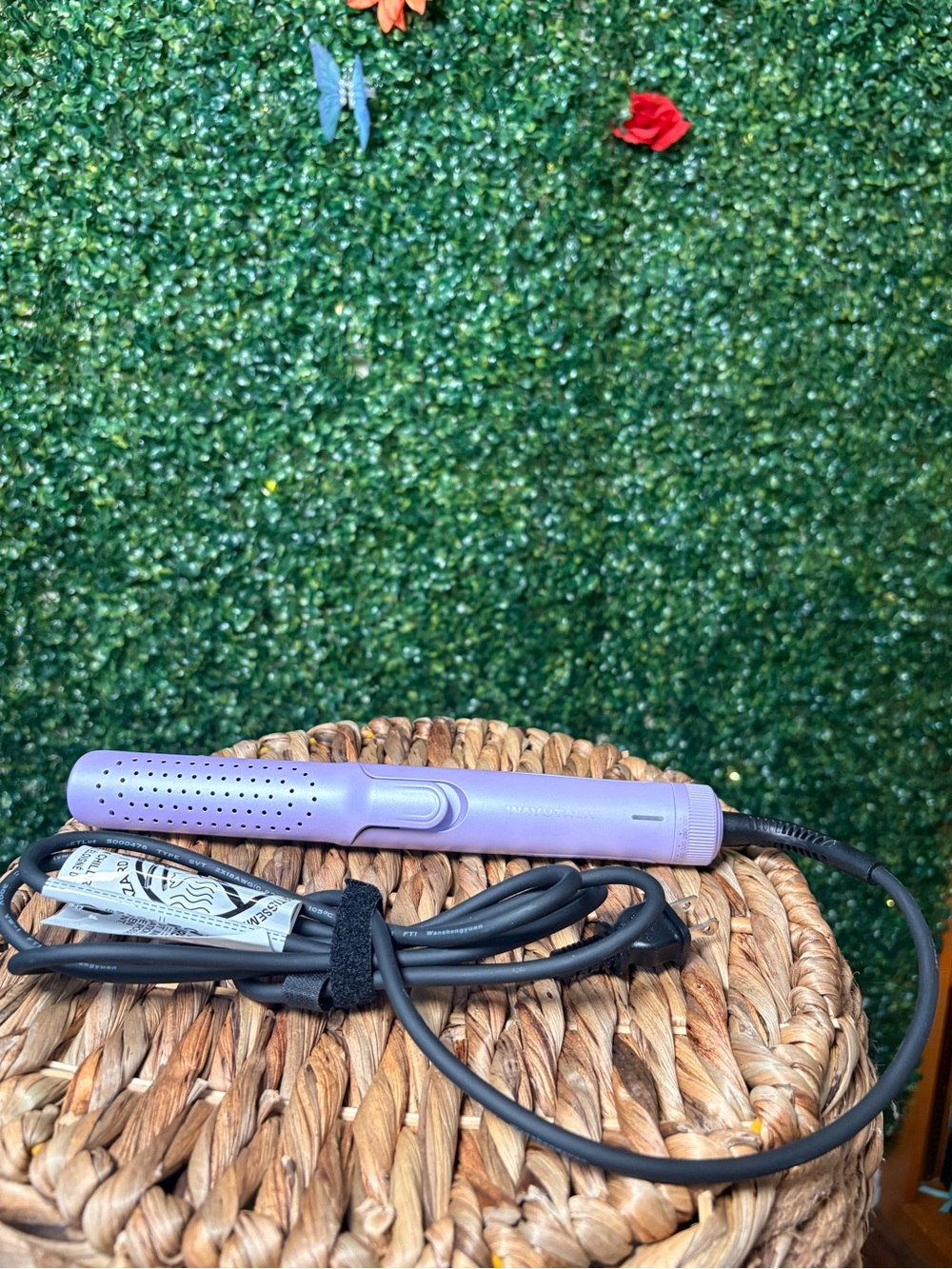 Wavytalk Purple Straightener and curler